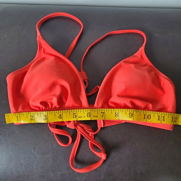 Vibrant Red Bikini Set - Picture 6 of 7